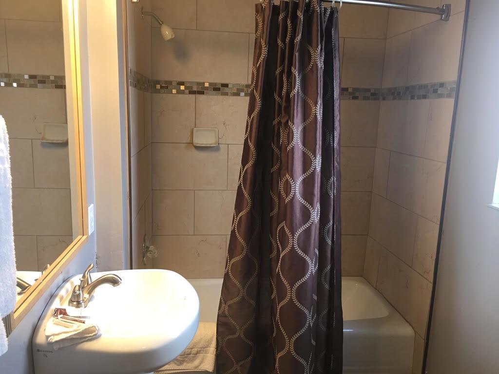 Townhouse Motel - Уест Сакраменто Екстериор снимка